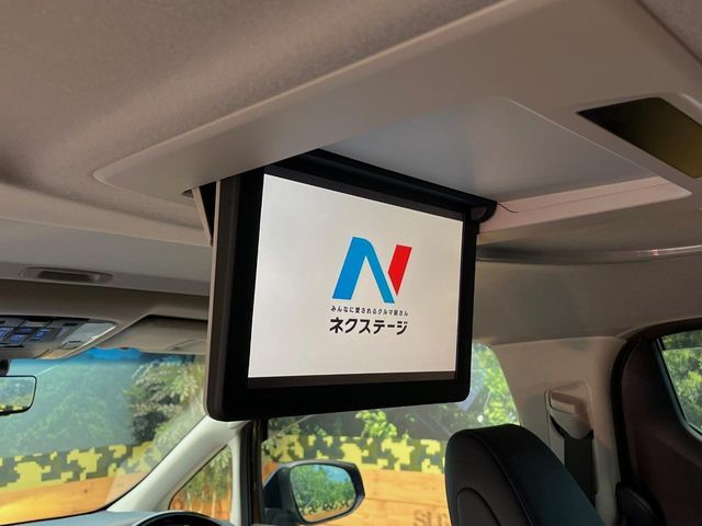 TOYOTA ALPHARD HYBRID 4WD 2018 Image 31