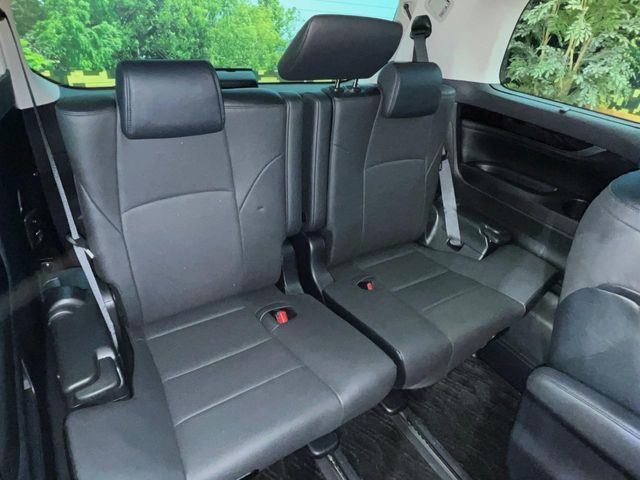 TOYOTA ALPHARD HYBRID 4WD 2018 Image 31