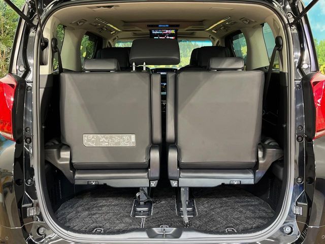 TOYOTA ALPHARD HYBRID 4WD 2018 Image 31