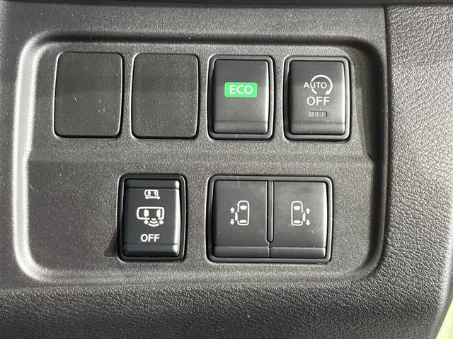 NISSAN SERENA  S-HYBRID 2017 Image 31