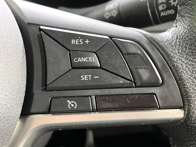 NISSAN SERENA  S-HYBRID 2017 Image 31