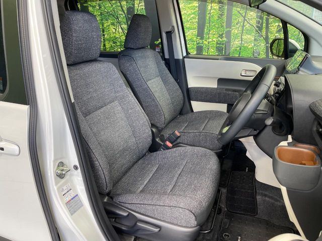 TOYOTA SIENTA HYBRID 2024 Image 31