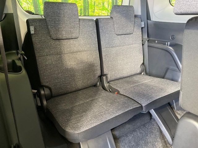 TOYOTA SIENTA HYBRID 2024 Image 31