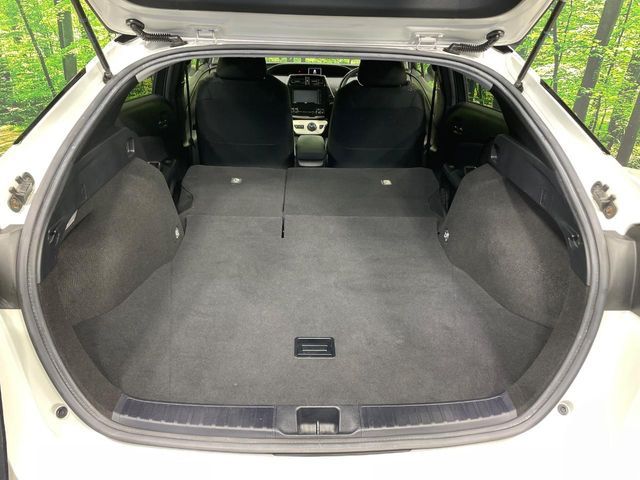 TOYOTA PRIUS 2016 Image 31