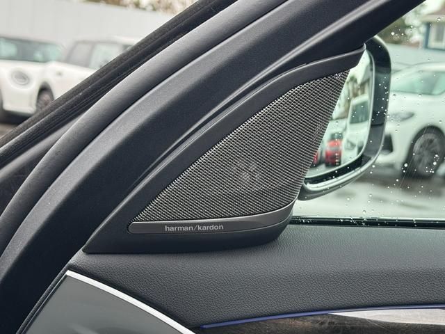 BMW 5SERIES SEDAN 2020 Image 31