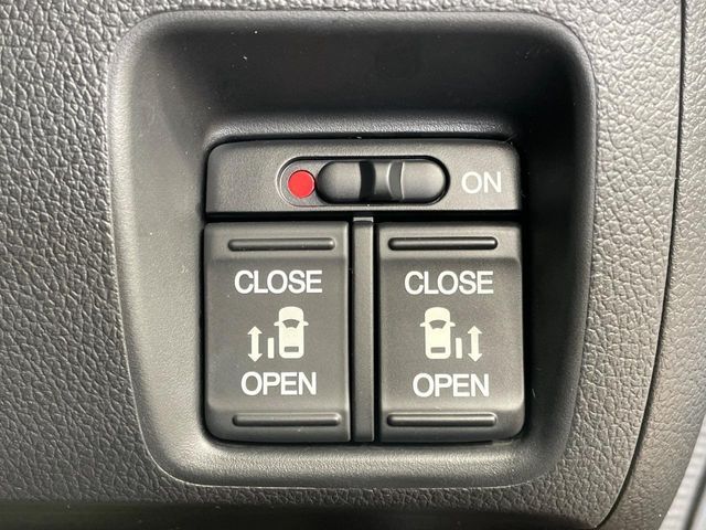 HONDA N BOX 2014 Image 31