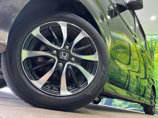 HONDA N BOX CUSTOM 2018 Image 31