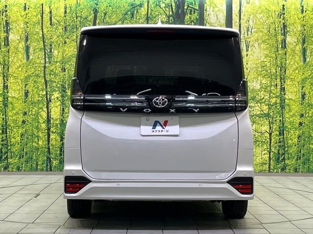TOYOTA VOXY 2024 Image 31
