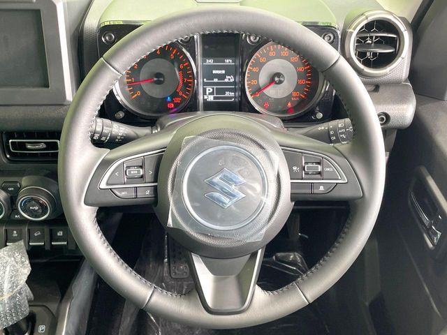 SUZUKI JIMNY NOMADE 2026 Image 31