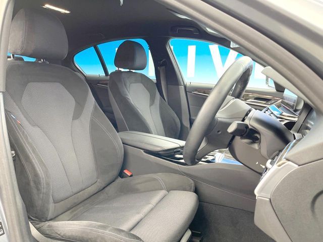 BMW 5SERIES SEDAN 2020 Image 31