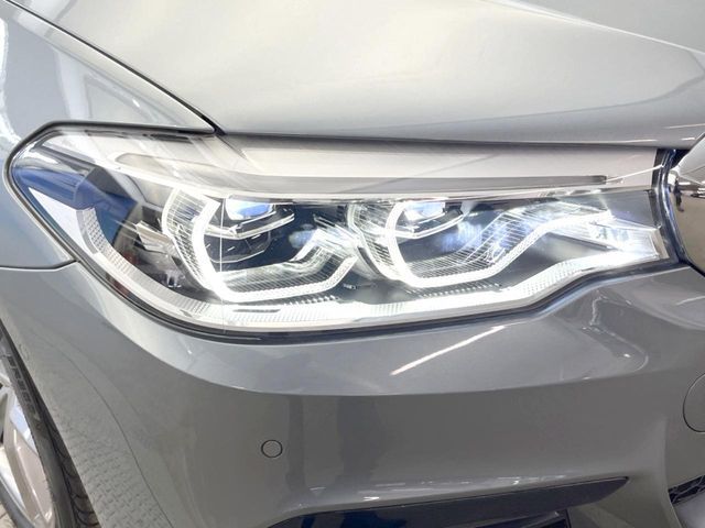 BMW 5SERIES SEDAN 2020 Image 31