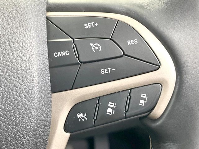 JEEP GRAND CHEROKEE 2018 Image 31