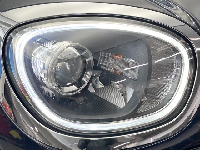 BMW MINI CROSSOVER 2019 Image 31