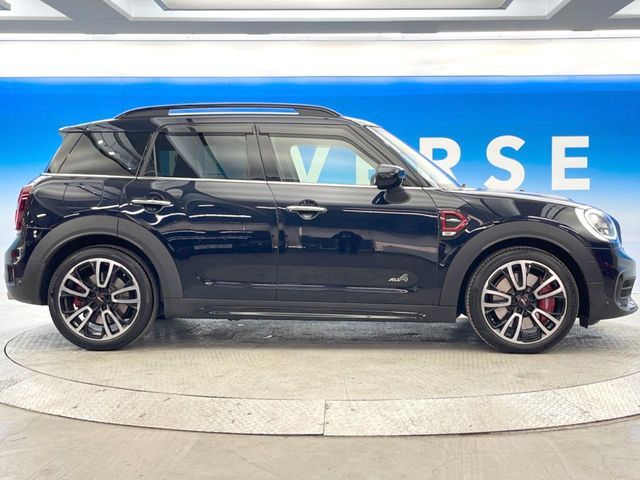 BMW MINI CROSSOVER 2019 Image 31