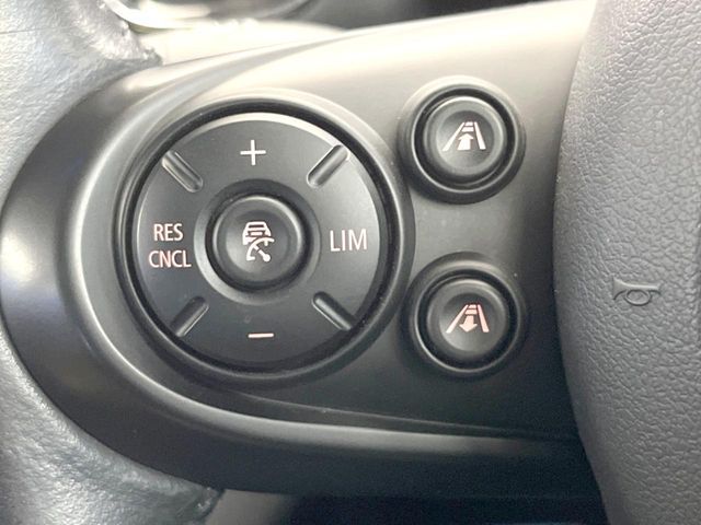 BMW MINI COOPER S E 2019 Image 31