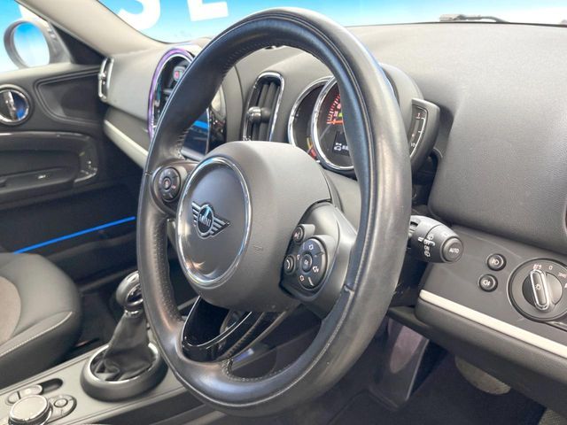 BMW MINI COOPER S E 2019 Image 31