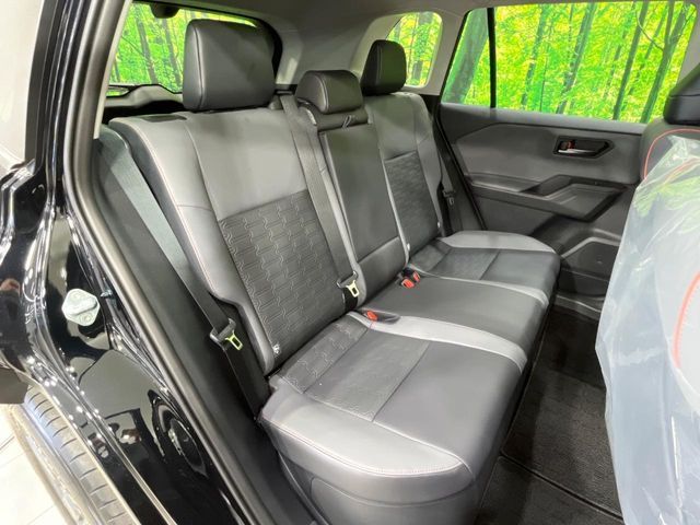 TOYOTA RAV4 HYBRID 4WD 2026 Image 31