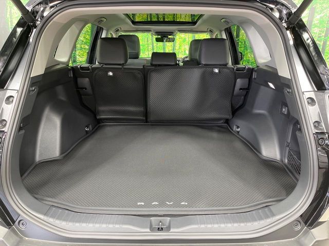 TOYOTA RAV4 HYBRID 4WD 2026 Image 31