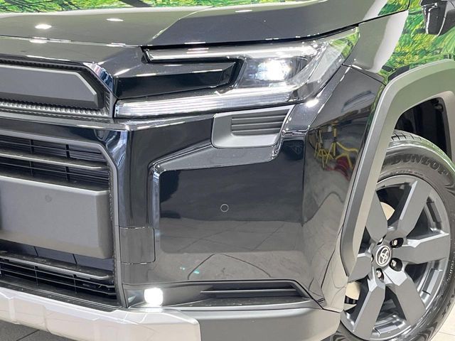 TOYOTA RAV4 HYBRID 4WD 2026 Image 31