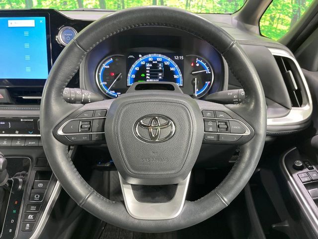 TOYOTA VOXY HYBRID 2023 Image 31