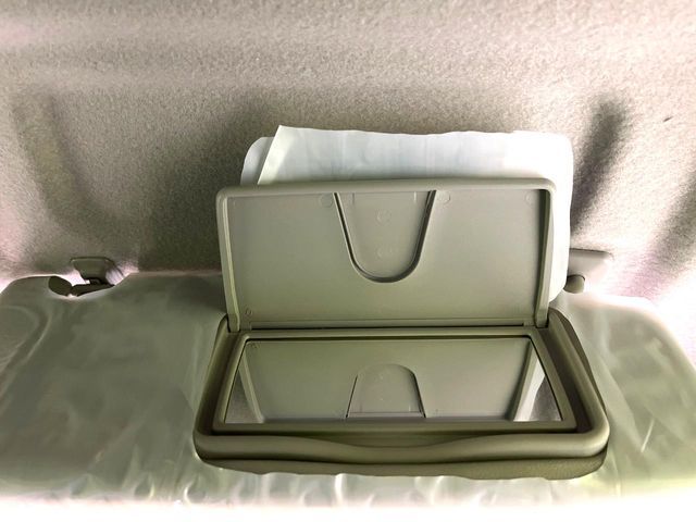 SUZUKI JIMNY NOMADE 2025 Image 31