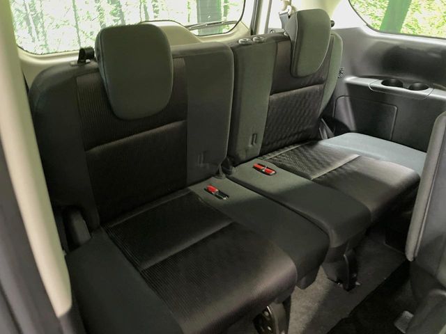 NISSAN SERENA  S-HYBRID 2017 Image 31