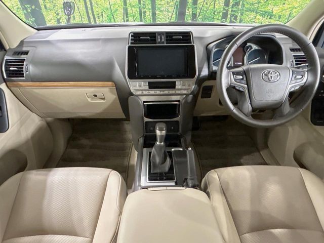 TOYOTA LANDCRUISER PRADO 2023 Image 31