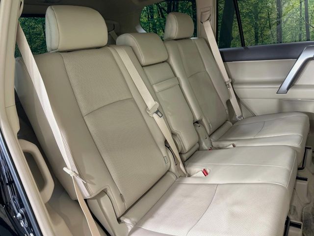 TOYOTA LANDCRUISER PRADO 2023 Image 31