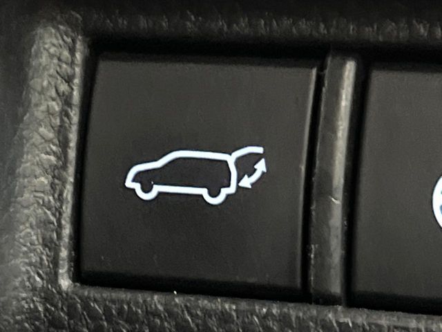 TOYOTA HARRIER HYBRID 2021 Image 31