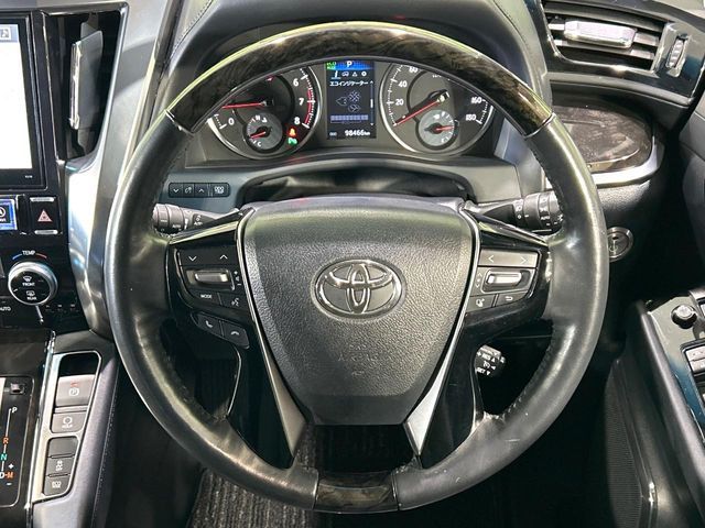 TOYOTA VELLFIRE 2016 Image 31