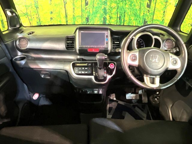 HONDA N BOX 2017 Image 31