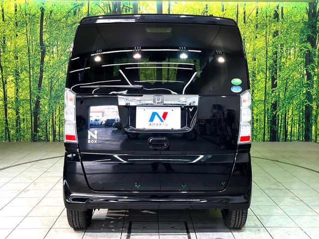 HONDA N BOX 2017 Image 31