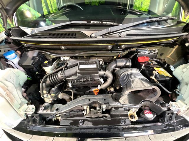 HONDA N BOX 2017 Image 31