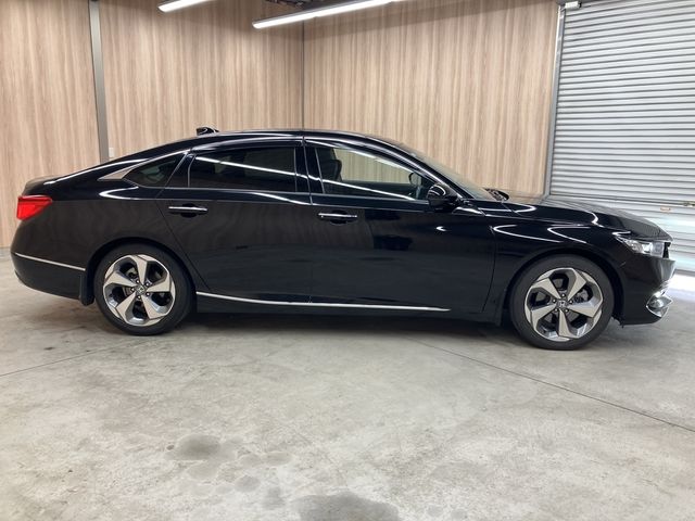 HONDA ACCORD HYBRID 2022 Image 31