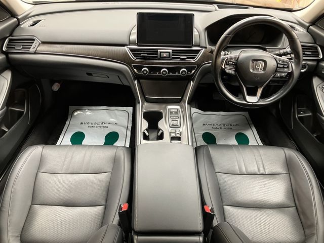 HONDA ACCORD HYBRID 2022 Image 31