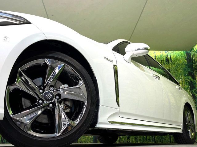 TOYOTA CROWN SEDAN HYBRID 2019 Image 31