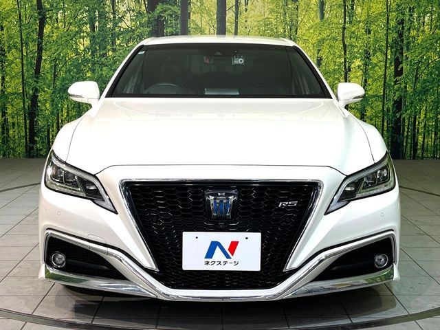 TOYOTA CROWN SEDAN HYBRID 2019 Image 31