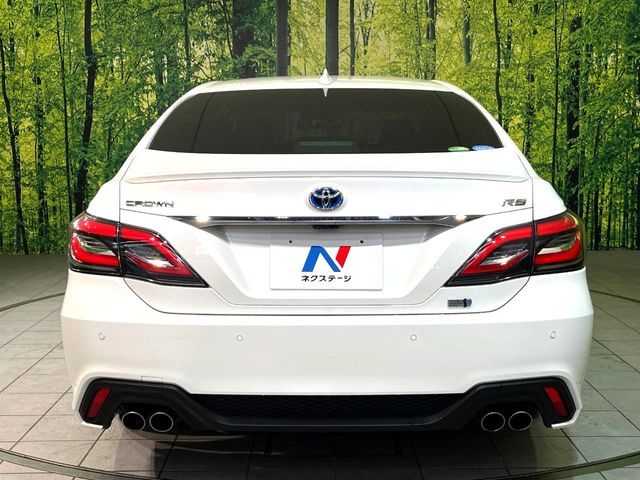 TOYOTA CROWN SEDAN HYBRID 2019 Image 31