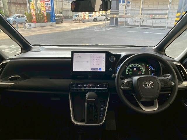 TOYOTA NOAH HYBRID 2023 Image 31