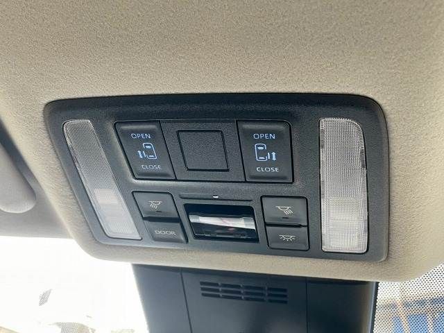 TOYOTA NOAH HYBRID 2023 Image 31