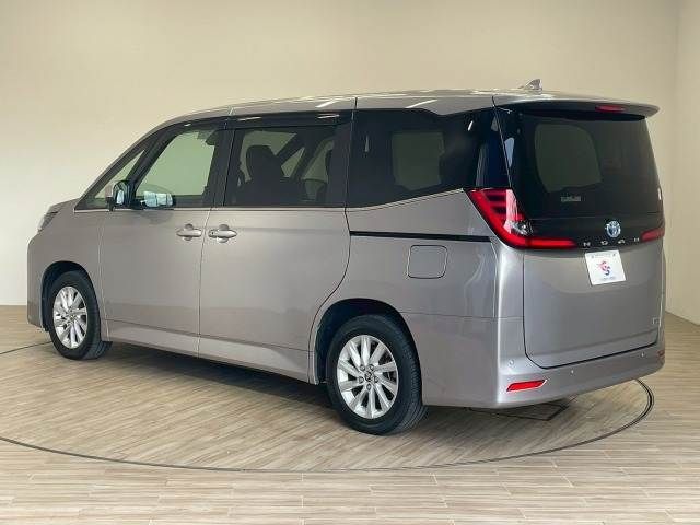 TOYOTA NOAH HYBRID 2023 Image 31