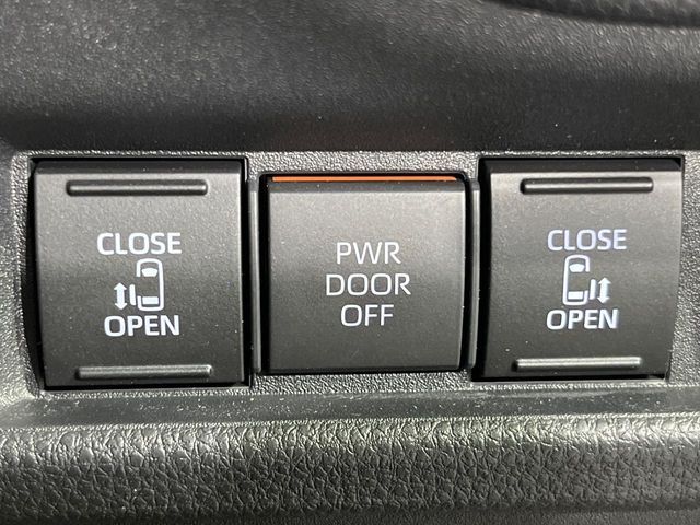 TOYOTA SIENTA HYBRID 2023 Image 31