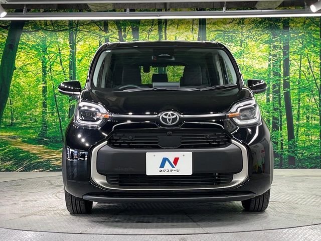 TOYOTA SIENTA HYBRID 2023 Image 31