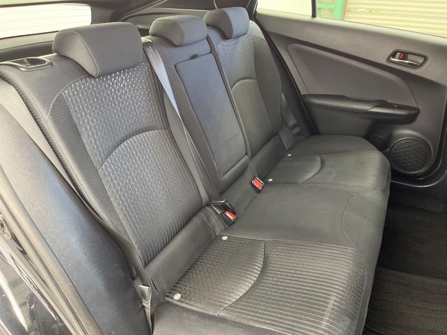 TOYOTA PRIUS 2016 Image 31