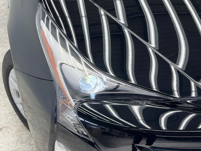 TOYOTA PRIUS 2016 Image 31