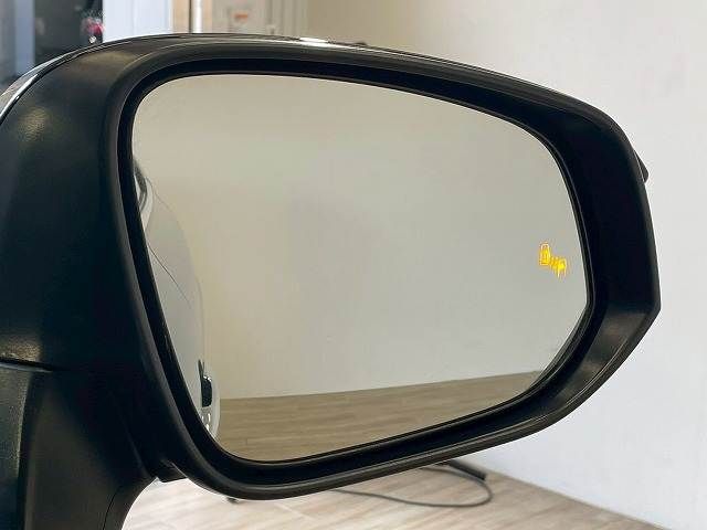 TOYOTA HARRIER HYBRID 2020 Image 31