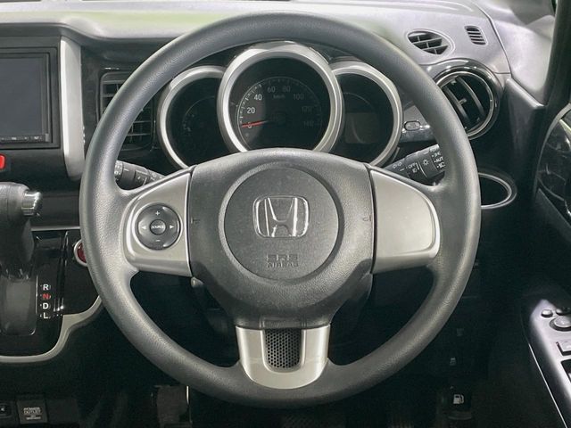 HONDA N BOX CUSTOM 2017 Image 31