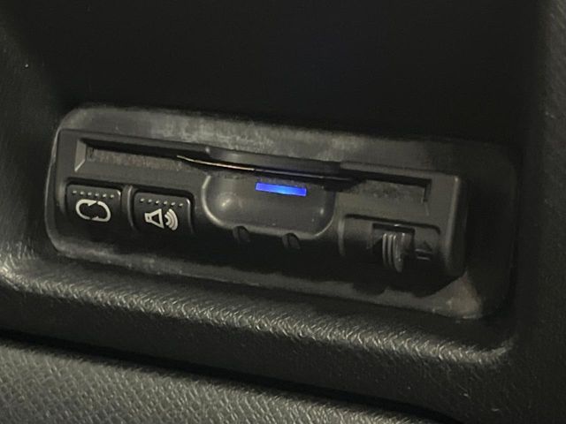 HONDA STEPWAGON SPADA 2012 Image 31