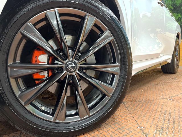 TOYOTA LEXUS NX450H+ AWD 2021 Image 31