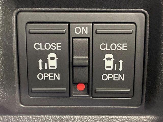 HONDA N BOX CUSTOM 2024 Image 31